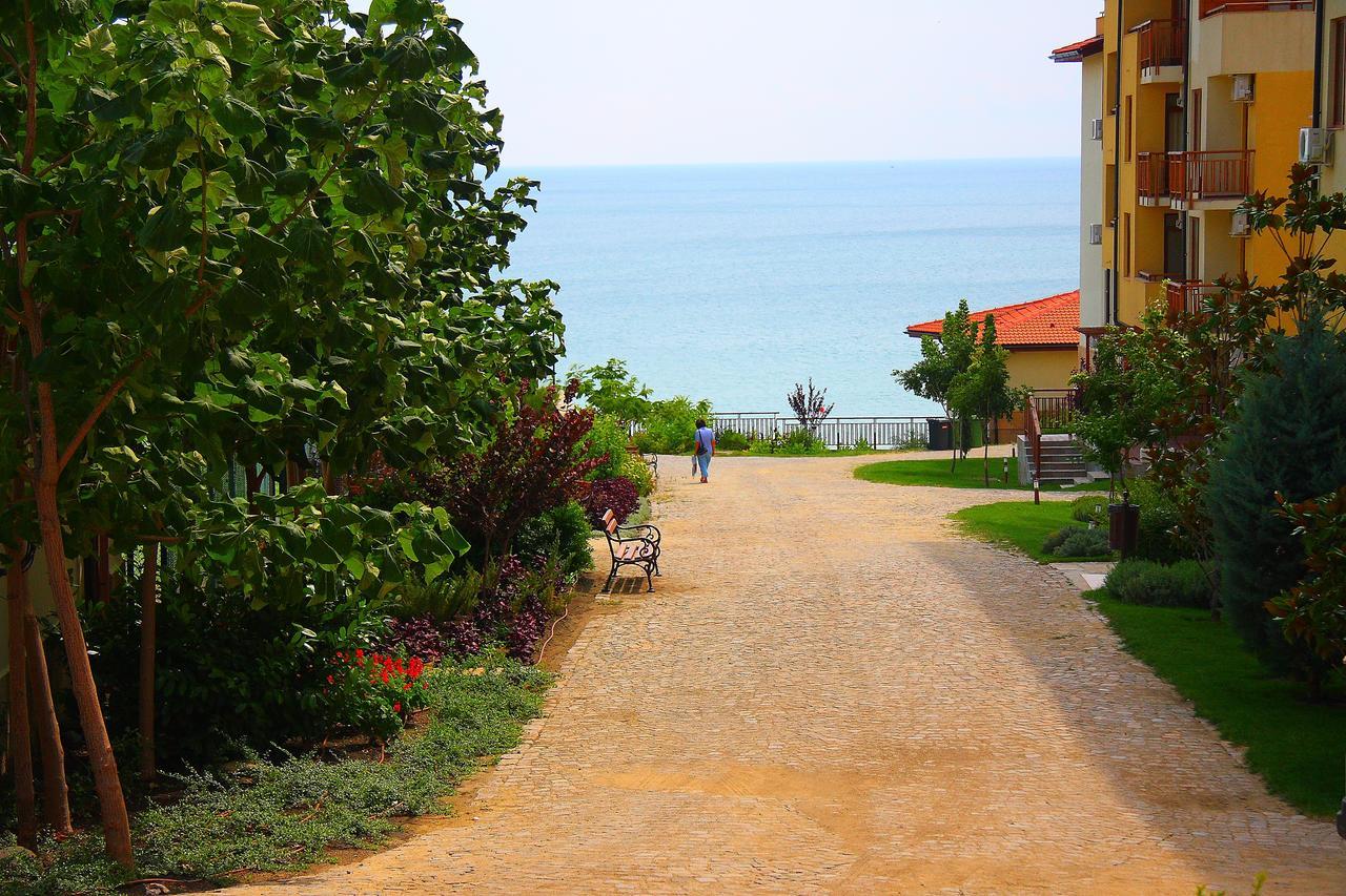 Private Apartments Garden Of Eden Sveti Vlas Exterior foto